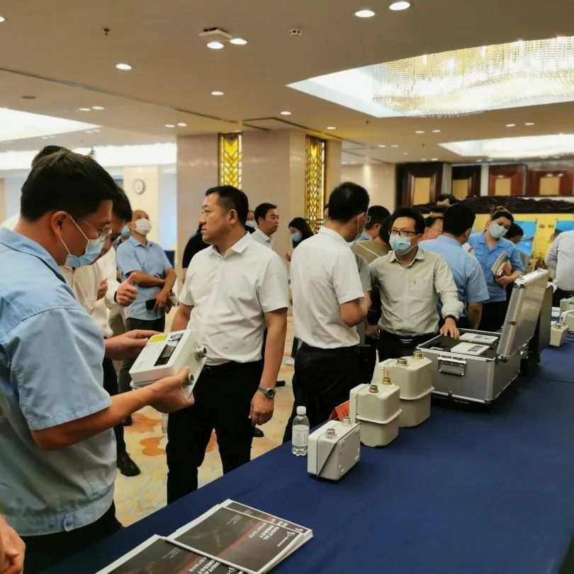 635235b8040c5.png 1010.png