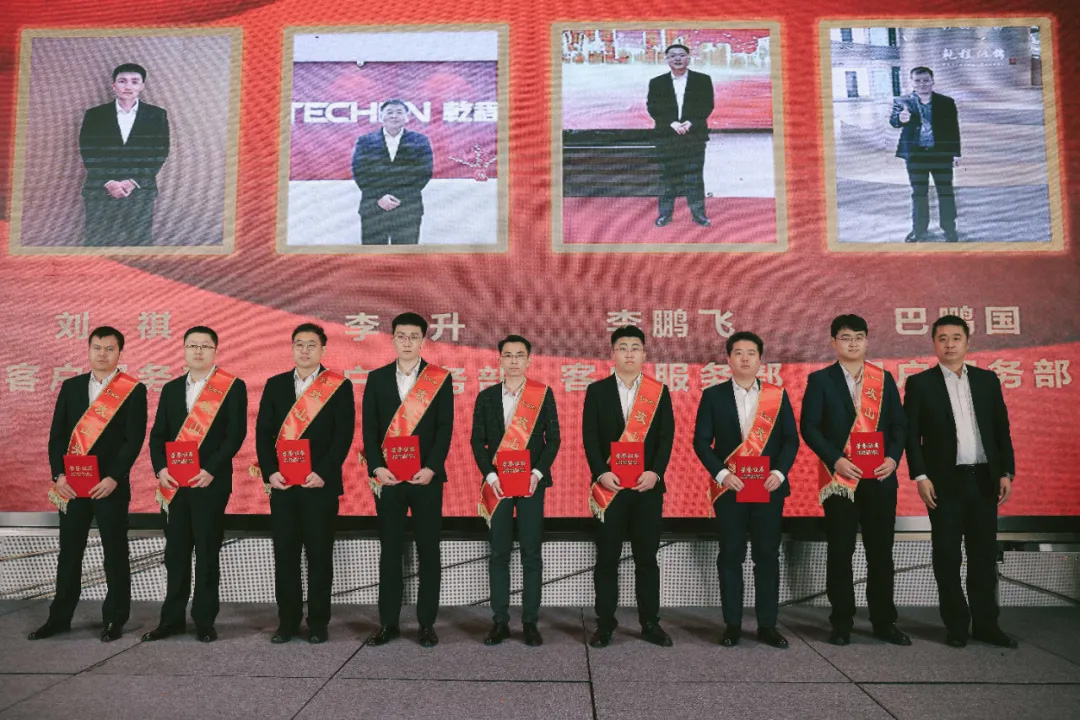 6600dfe2dec31.jpg 49.jpg